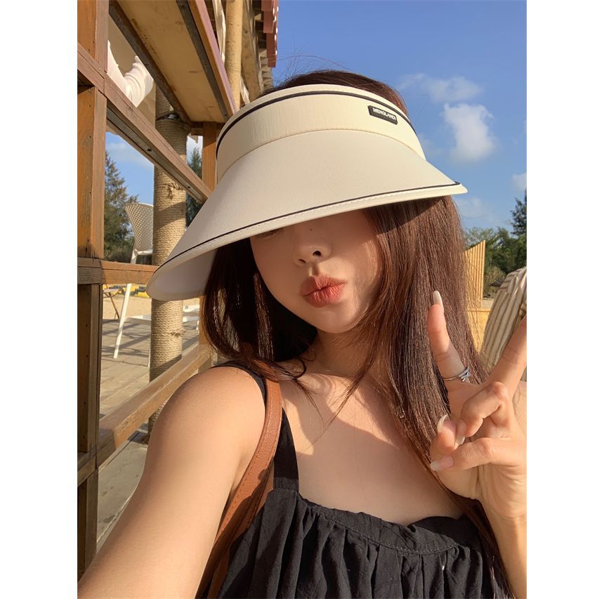 Contrast Sun Trim Hat