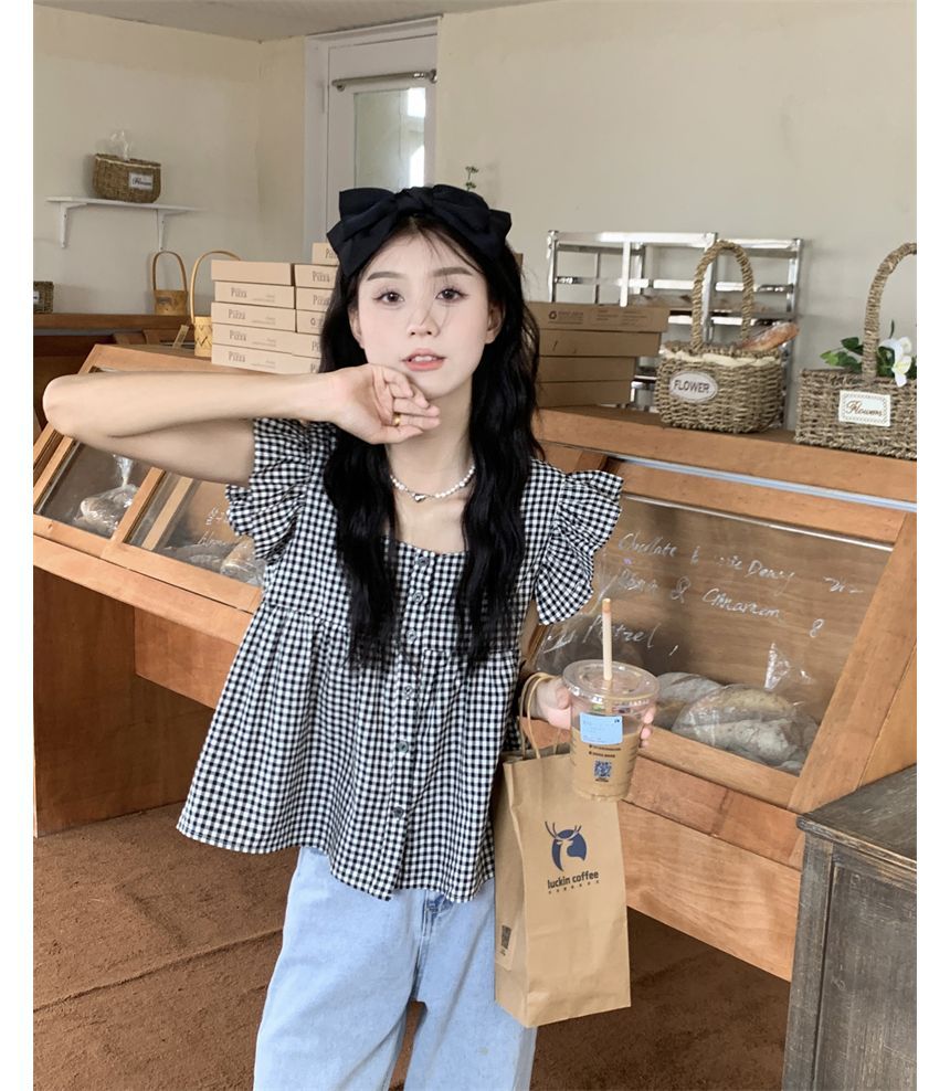 Blouse Sleeveless Gingham Ruffle