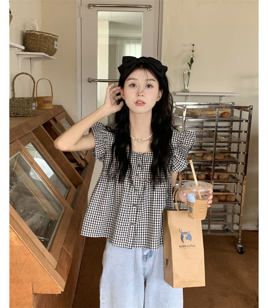 Blouse Sleeveless Gingham Ruffle