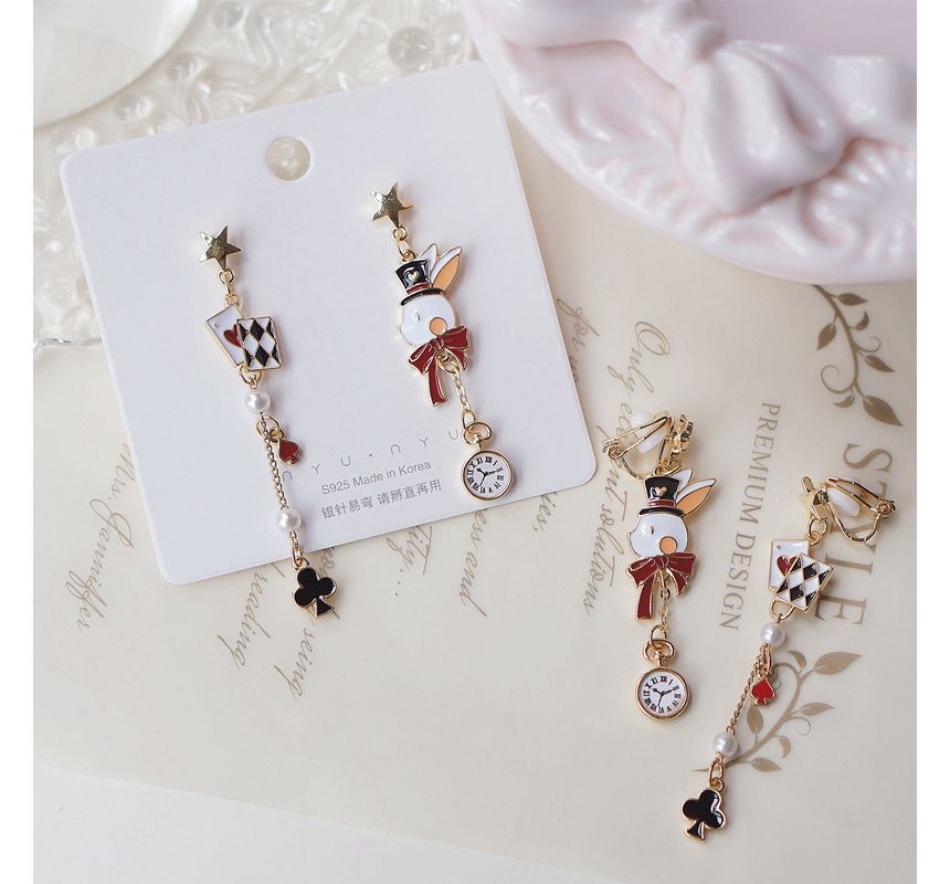 Rabbit Enamel Clip Asymmetrical Drop Poker / Earring On