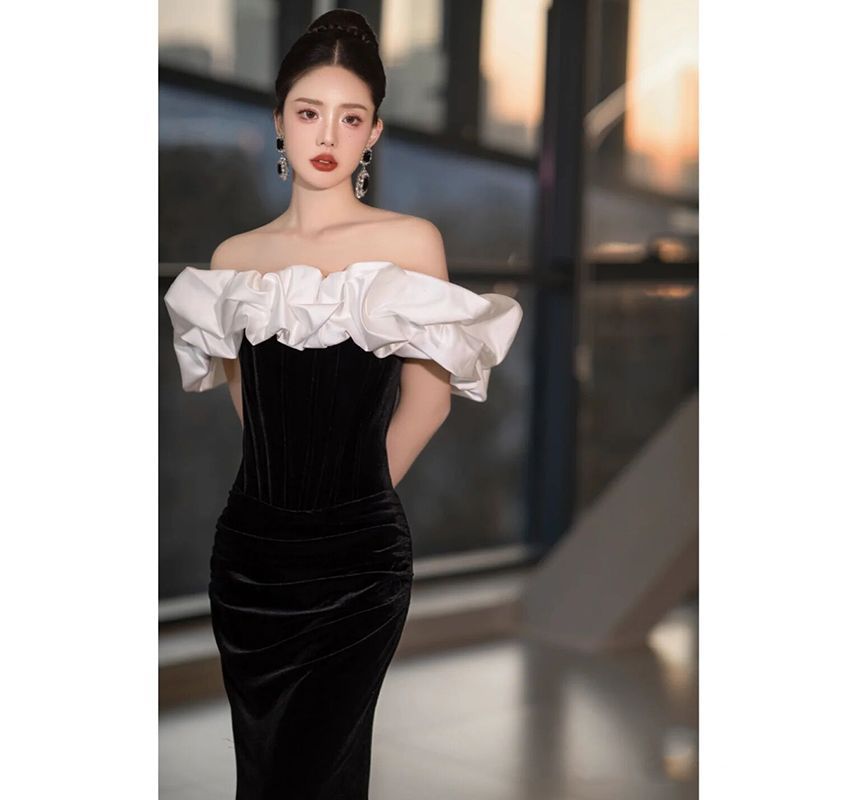 Gown two-Tone Ruffled Mermaid Velvet Off-Shoulder Evening