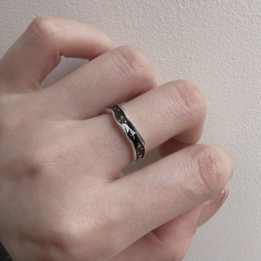 Asymmetrical Ring Open Galaxy