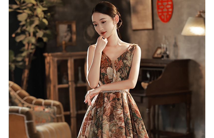 A-Line Evening Gown Sleeveless Floral