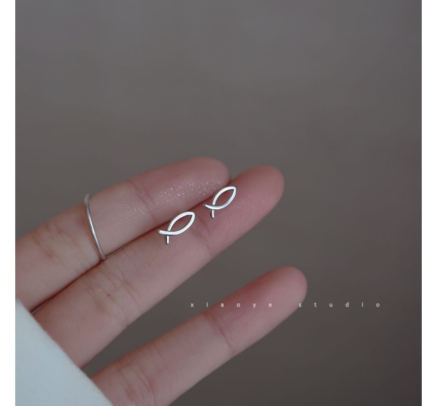Fish Sterling Silver Earring