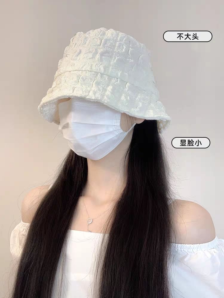 Plain Bucket Hat Puffed