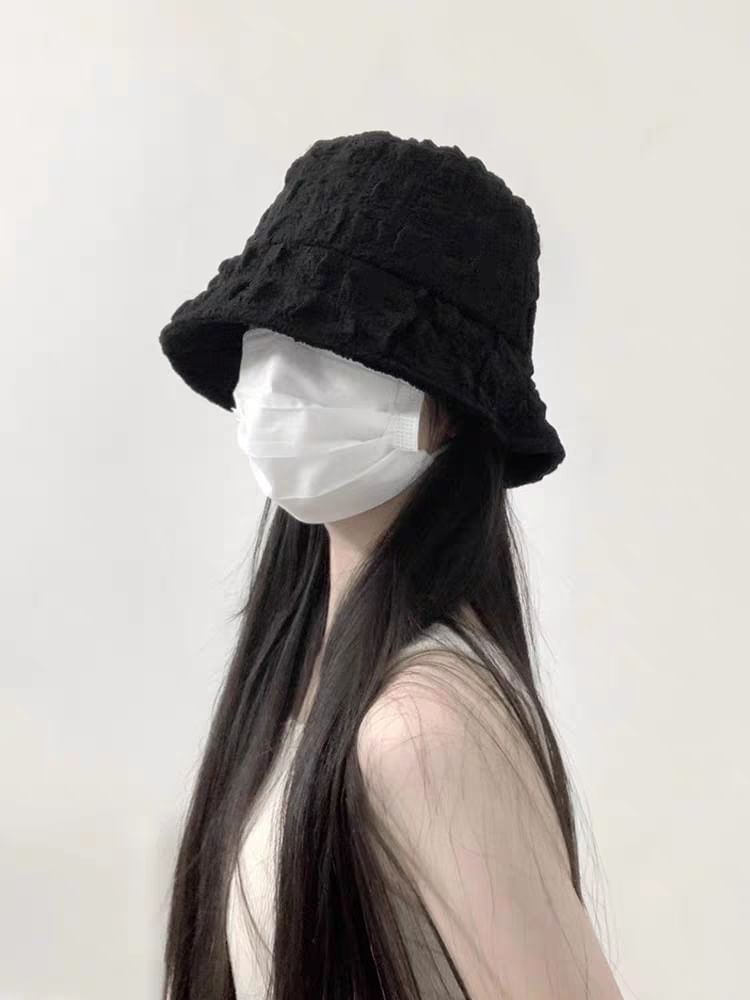 Plain Bucket Hat Puffed