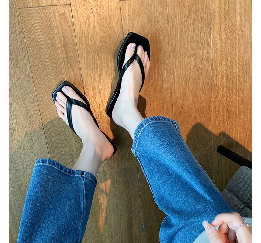 Low Plain Flops (Various Designs) Heel Flip