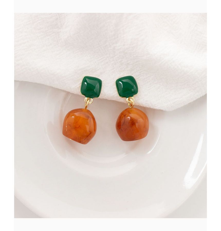 Earring Drop On Geometric Clip /