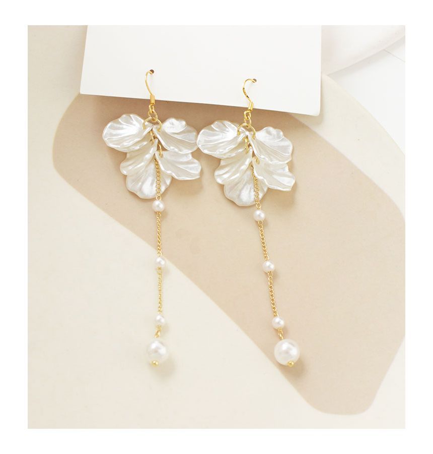 Drop / Petal Earring Clip Pearl Faux On