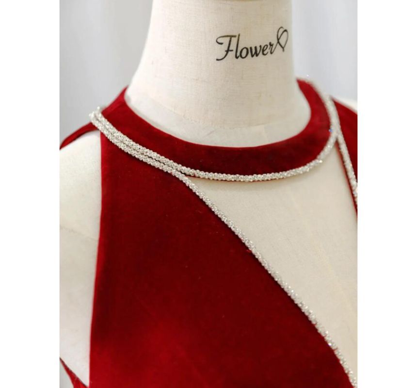 Rhinestone Plain Evening Velvet A-Line Neck Cutout Sleeveless Crew Gown
