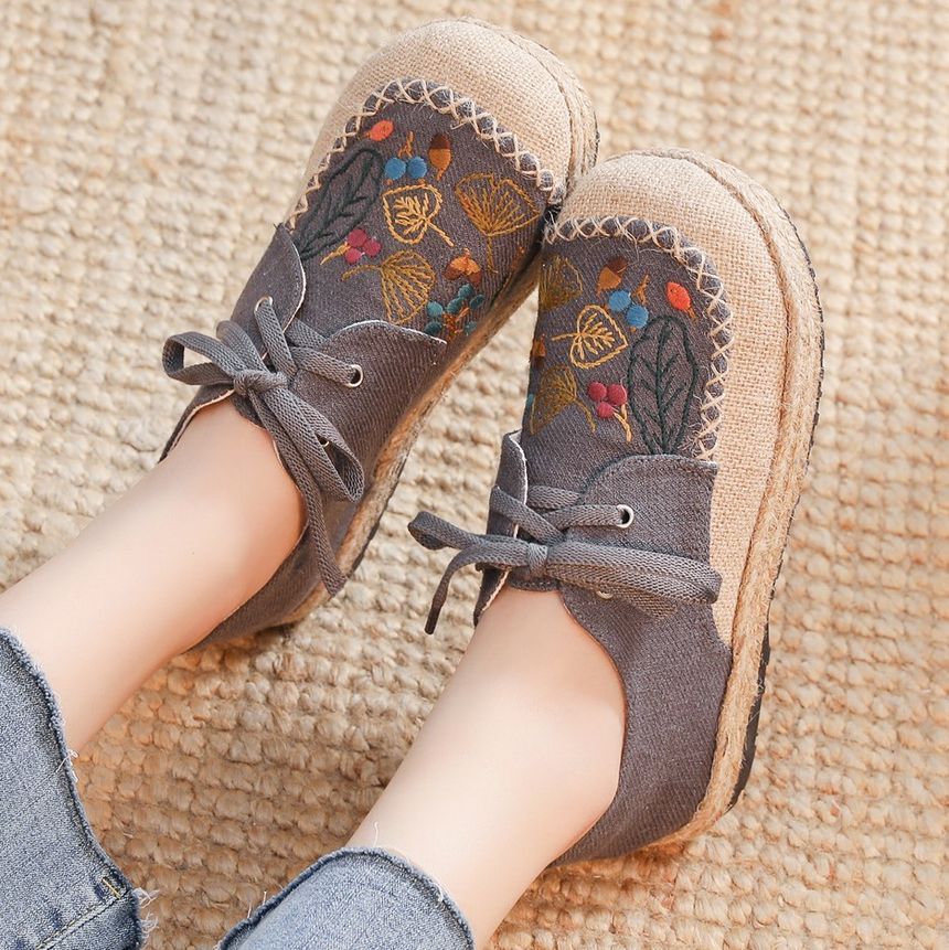 Leaf Embroidered Slip-Ons Lace-Up