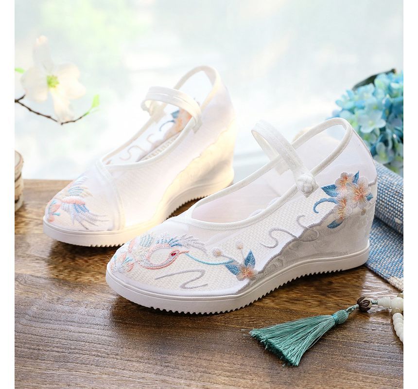 Embroidered Mary Pointed Jane Wedge Shoes