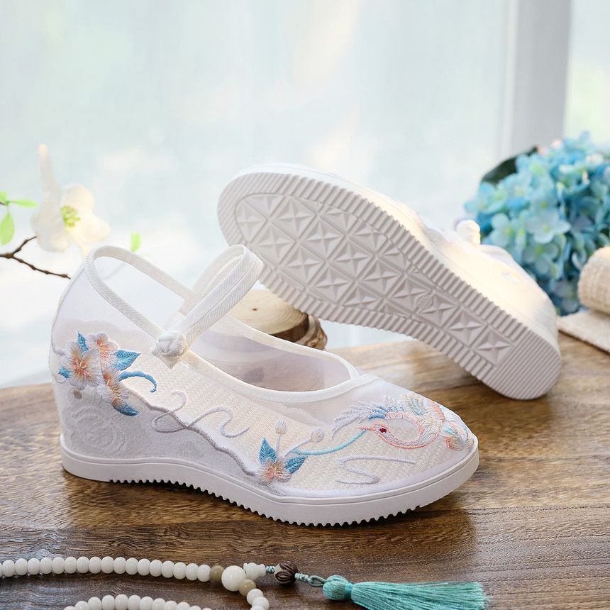 Embroidered Mary Pointed Jane Wedge Shoes