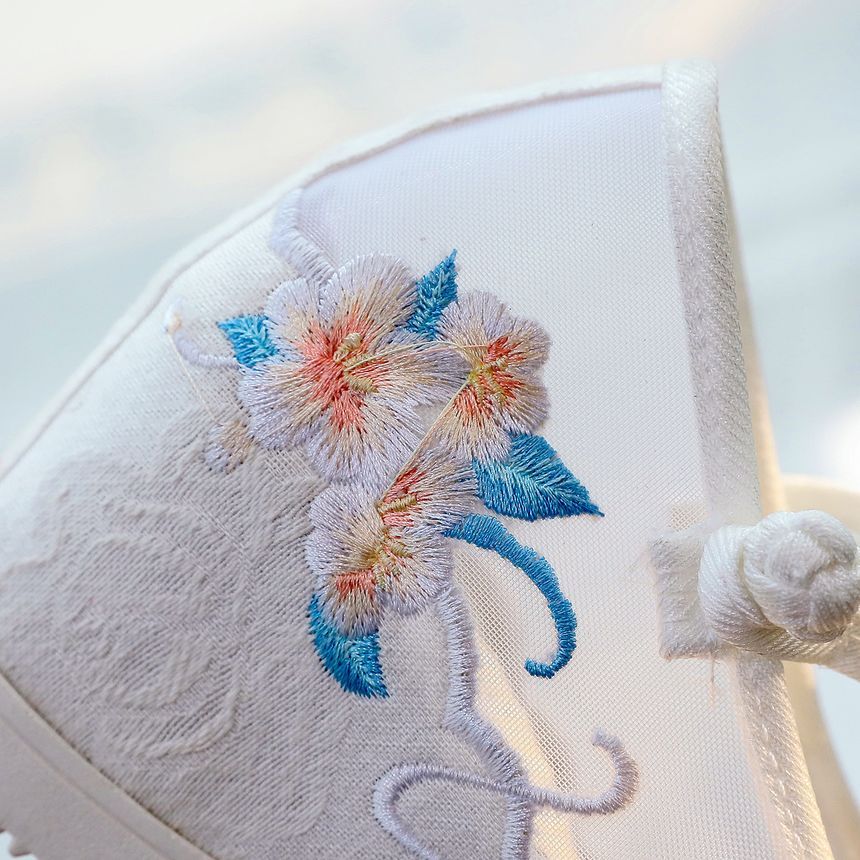 Embroidered Mary Pointed Jane Wedge Shoes