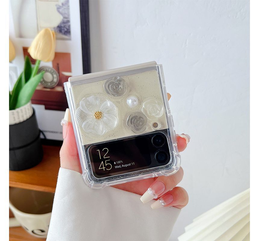 Floral Faux Case Phone Pearl