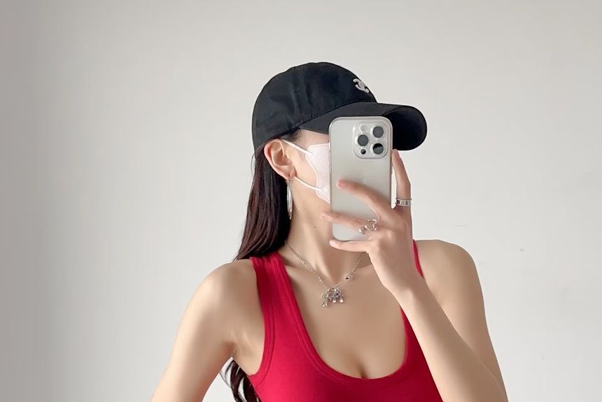 Top Sleeveless Neck Scoop Plain Bodysuit