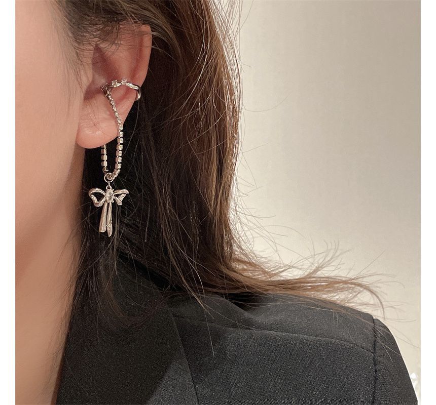 Rhinestone Cuff Bow Ear