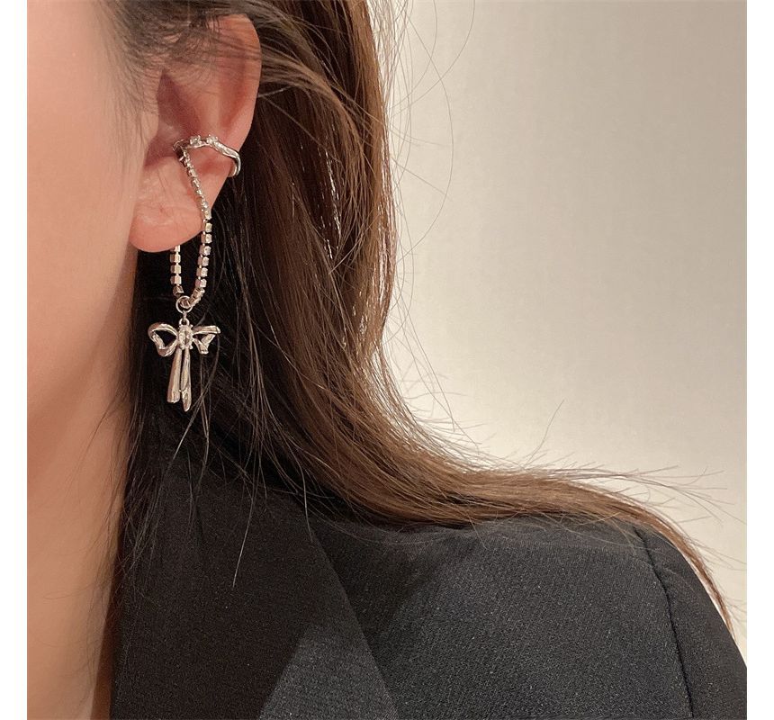 Rhinestone Cuff Bow Ear
