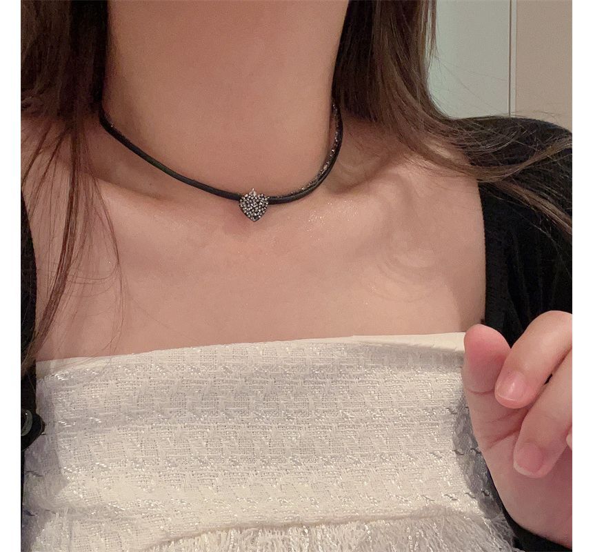 Heart Cord Necklace Faux Rhinestone Leather