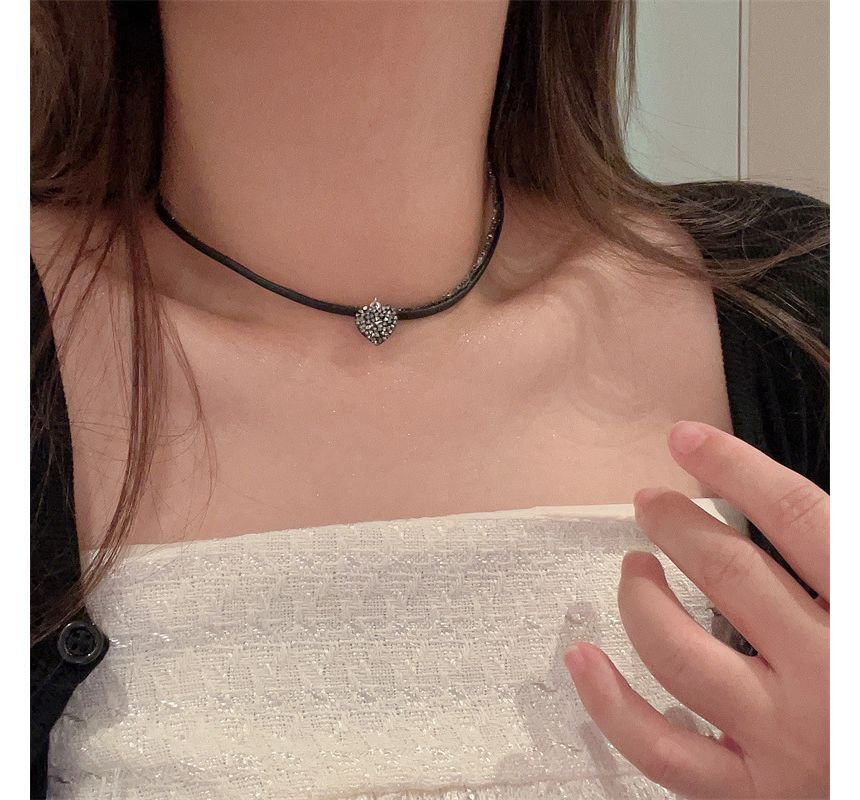 Heart Cord Necklace Faux Rhinestone Leather
