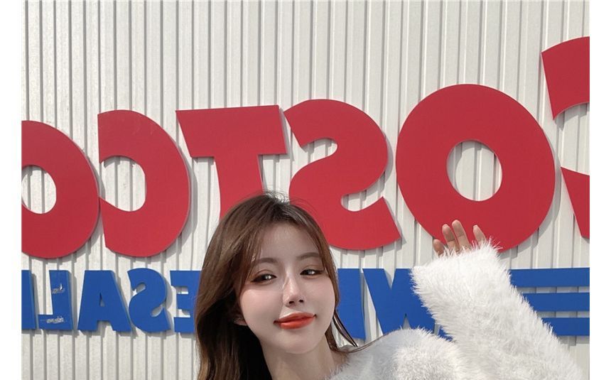 Sweater Neck Plain Round Cropped