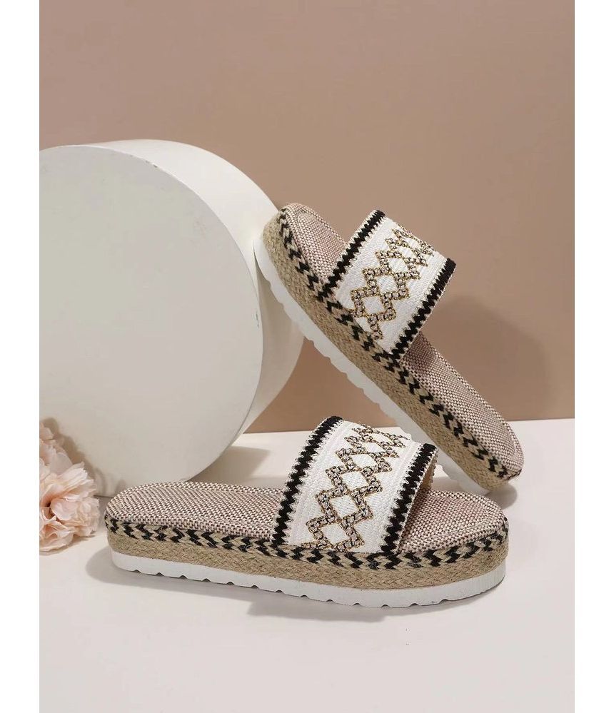Patterned Platform Sandals Slide