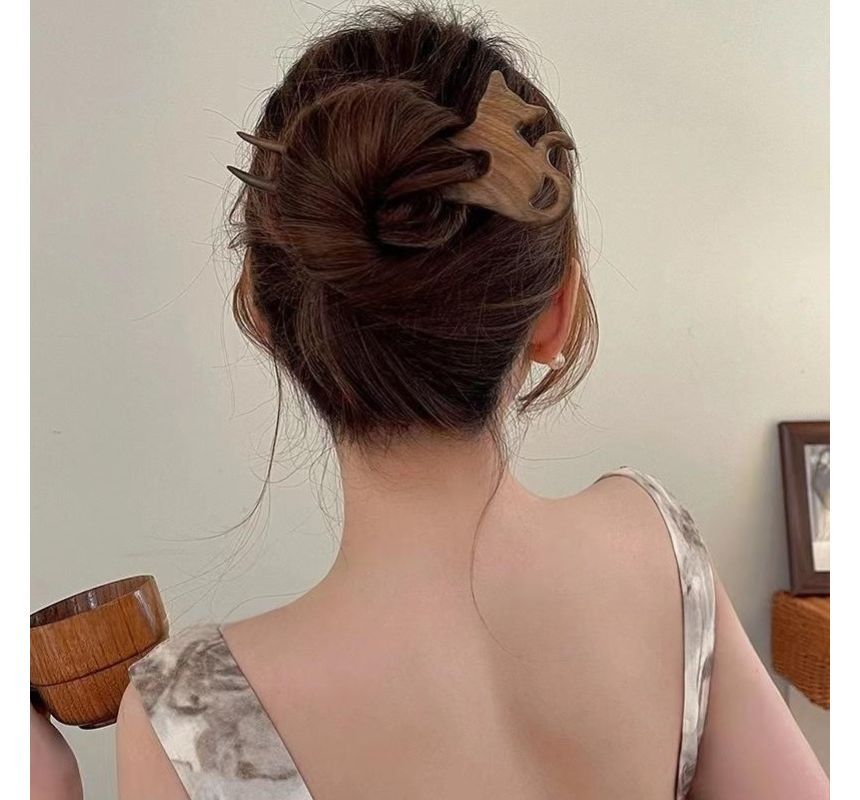 Wooden (Various Stick Designs) Hair Cat