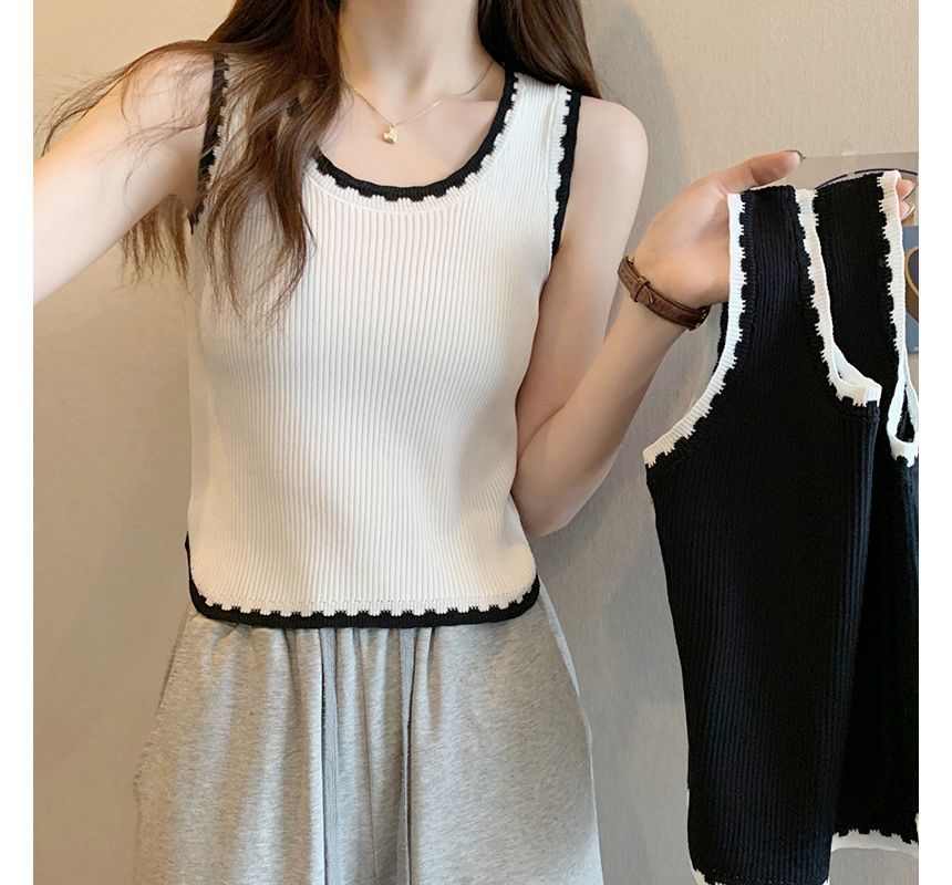 Tank Top Trim Contrast