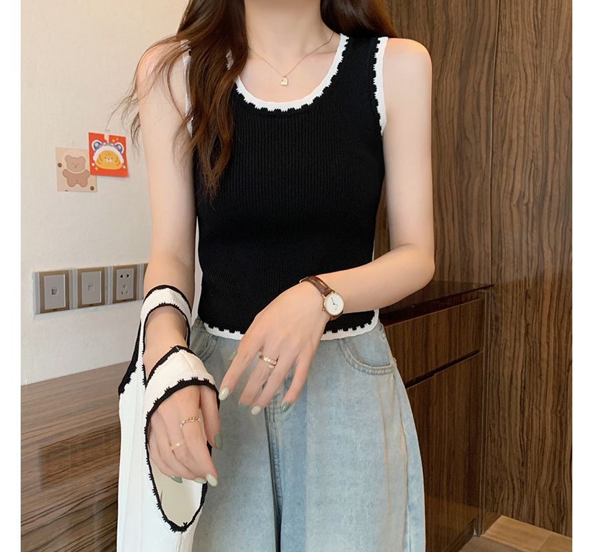 Tank Top Trim Contrast