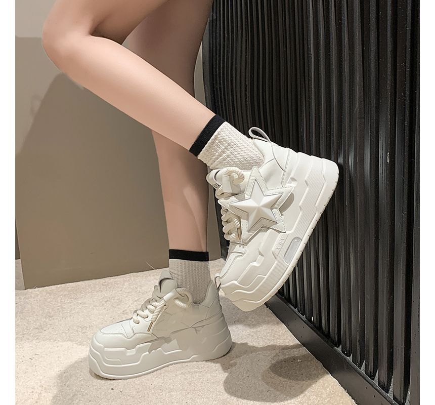 Star Sneakers Platform Lace-Up Applique