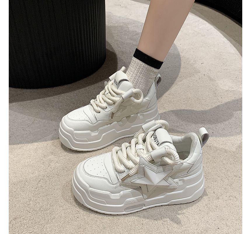 Star Sneakers Platform Lace-Up Applique