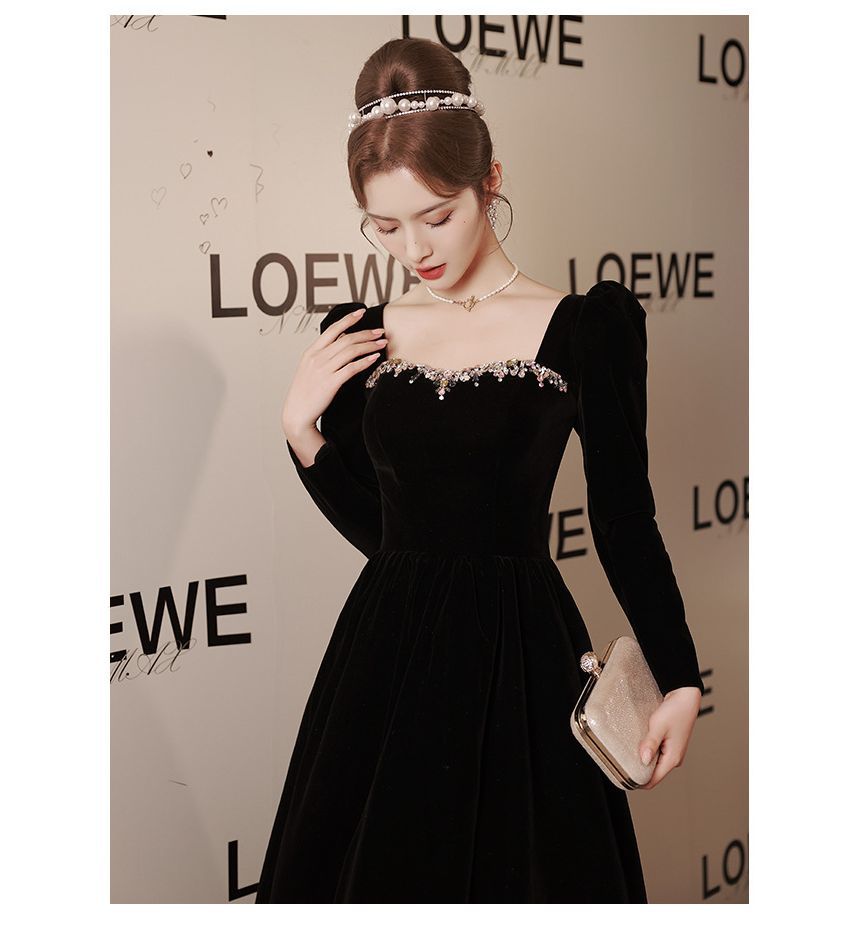 Neck Rhinestone Long-Sleeve Square A-Line Evening Plain Gown