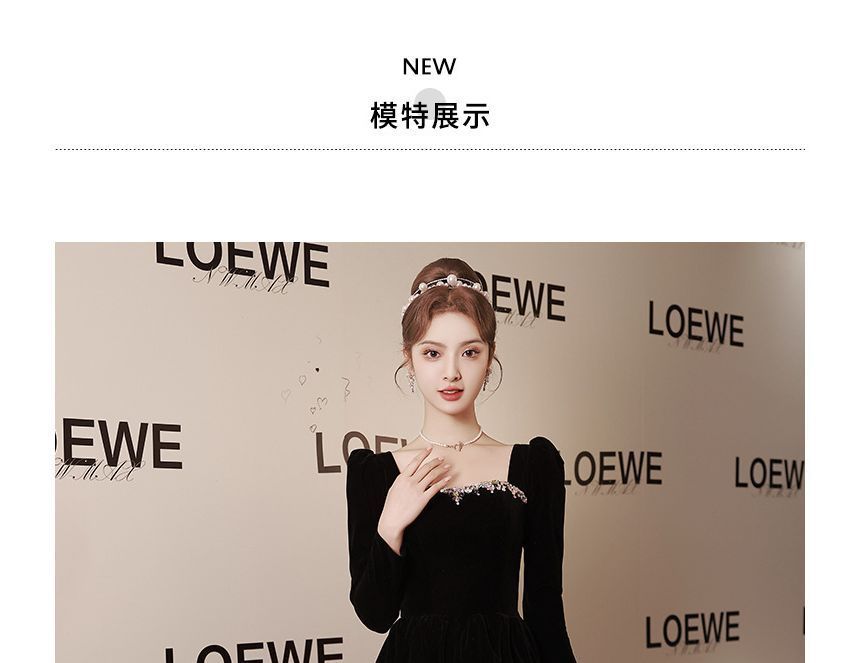 Neck Rhinestone Long-Sleeve Square A-Line Evening Plain Gown