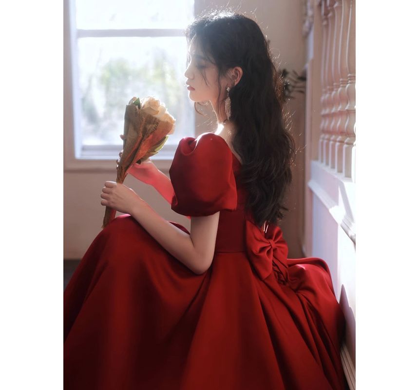 Puff-Sleeve Designs) Square-Neck (Various Evening A-Line Gown Plain