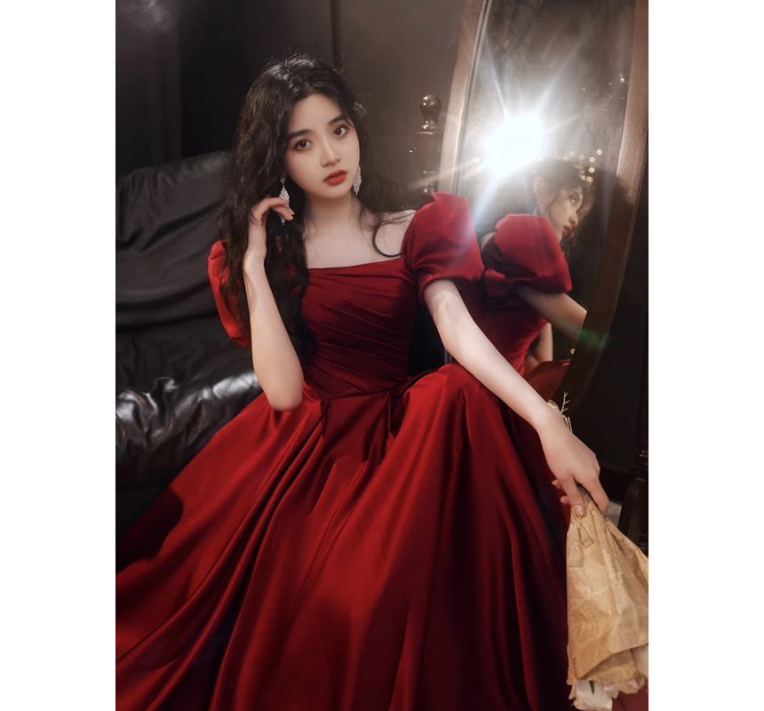 Puff-Sleeve Designs) Square-Neck (Various Evening A-Line Gown Plain