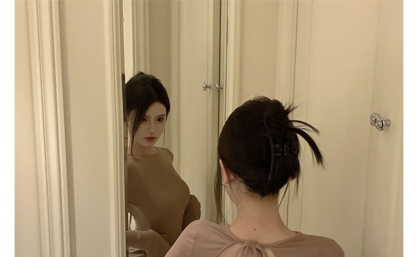 Long-Sleeve Mini Open Neck Sheath Crew Back Plain Dress