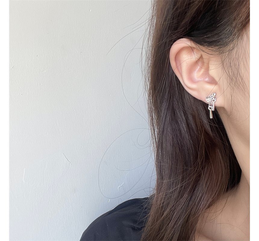 Rhinestone Stud 6: Ear Set of