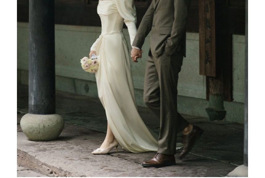 Wedding Plain Puff-Sleeve Neck Gown Sheath Square