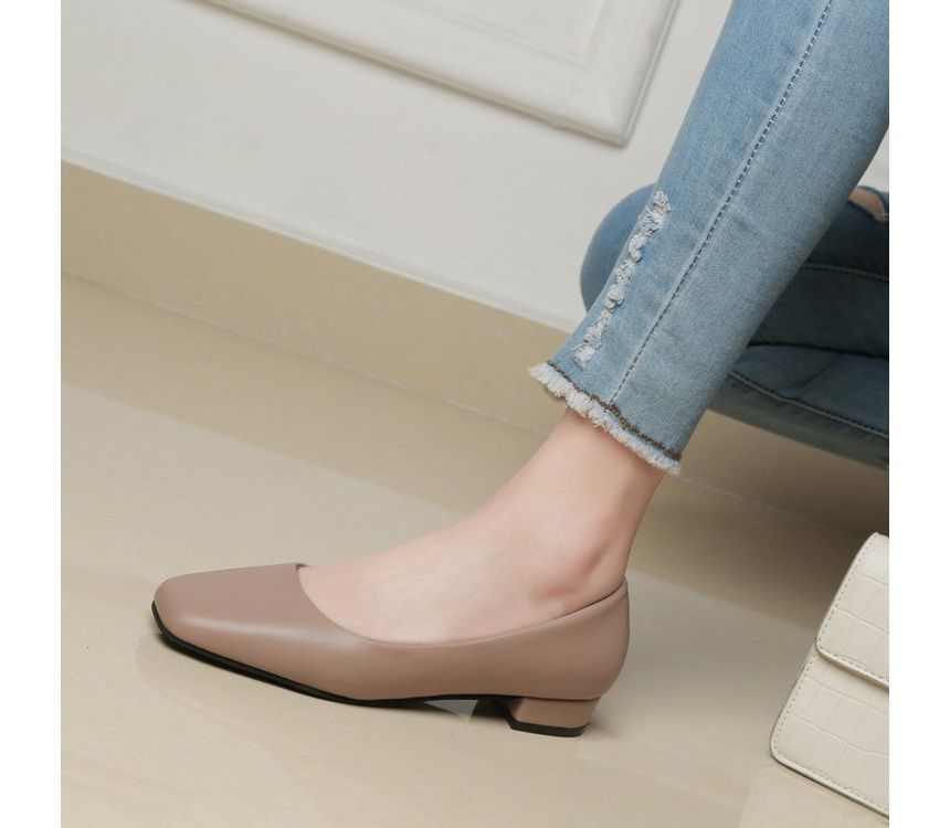Plain Block Heel Toe Faux Leather Pumps Square