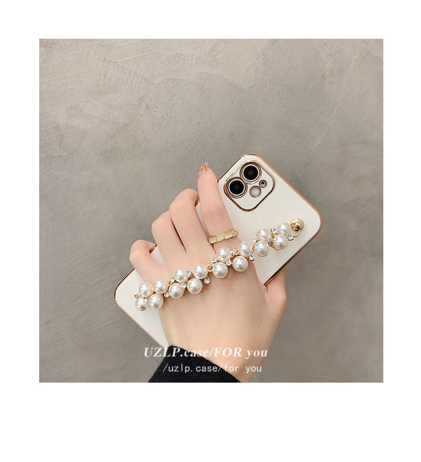 Faux Phone Chain Pearl Case