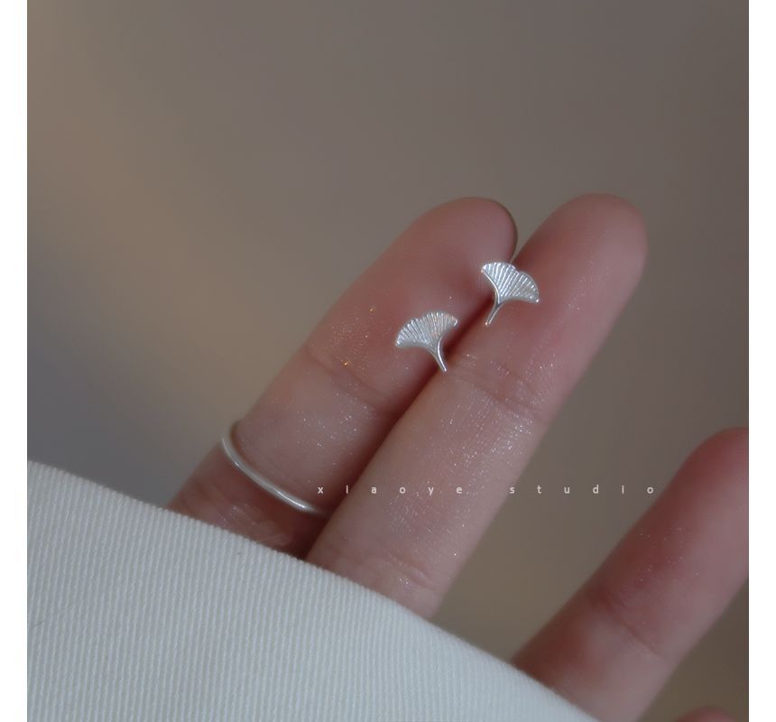 Silver Stud Earring Leaf