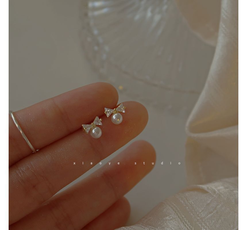 Earring Faux Pearl Bow Stud Rhinestone Silver Sterling