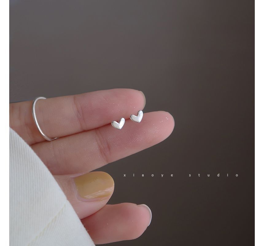 Earring Heart Silver Stud