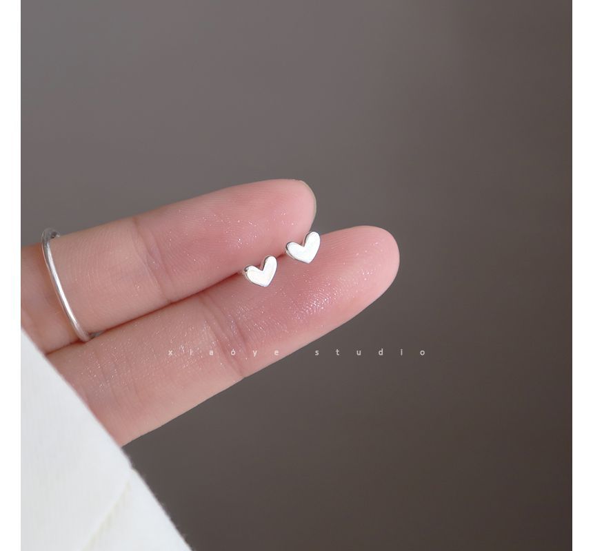 Earring Heart Silver Stud