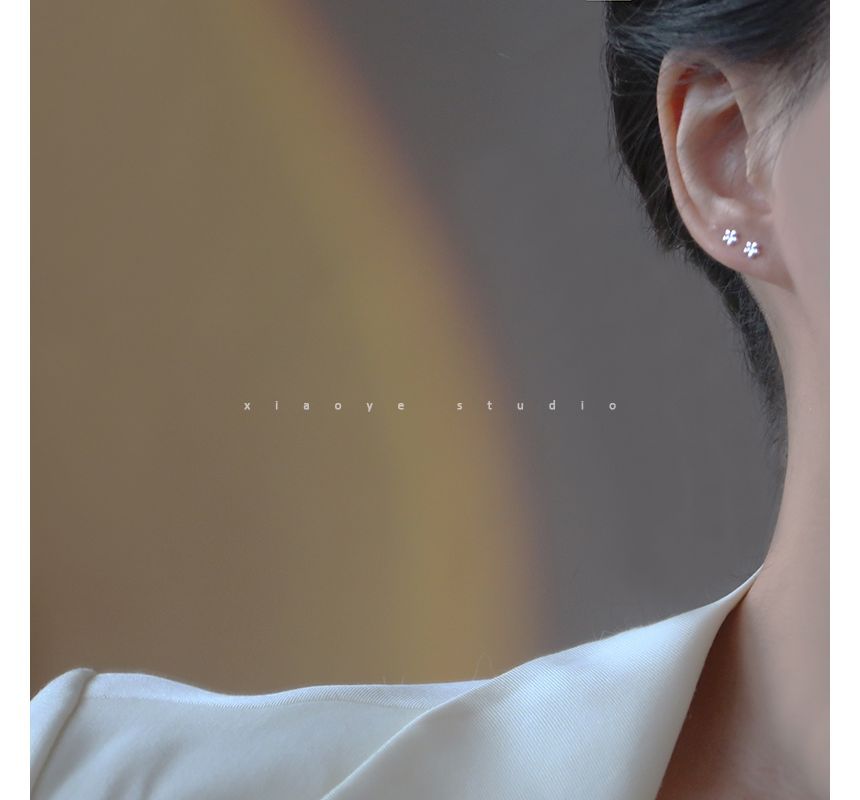 Stud Silver Floral Earring