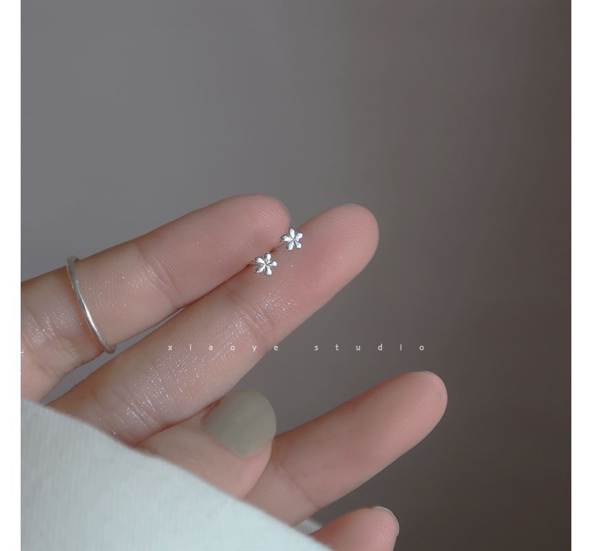 Stud Silver Floral Earring