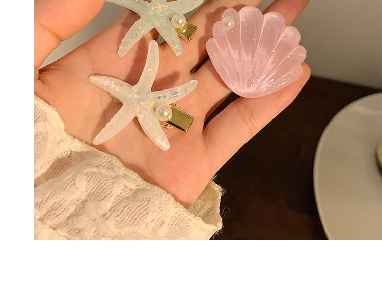 Pearl Starfish Resin Clip Hair / Shell Faux