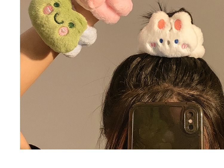 (Various Face Designs) Chenille Animal Band Wrist Wash