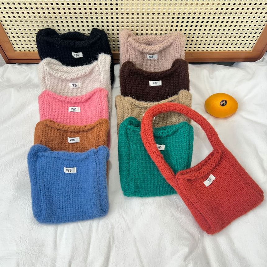 Shoulder Applique Label Plain Knit Bag