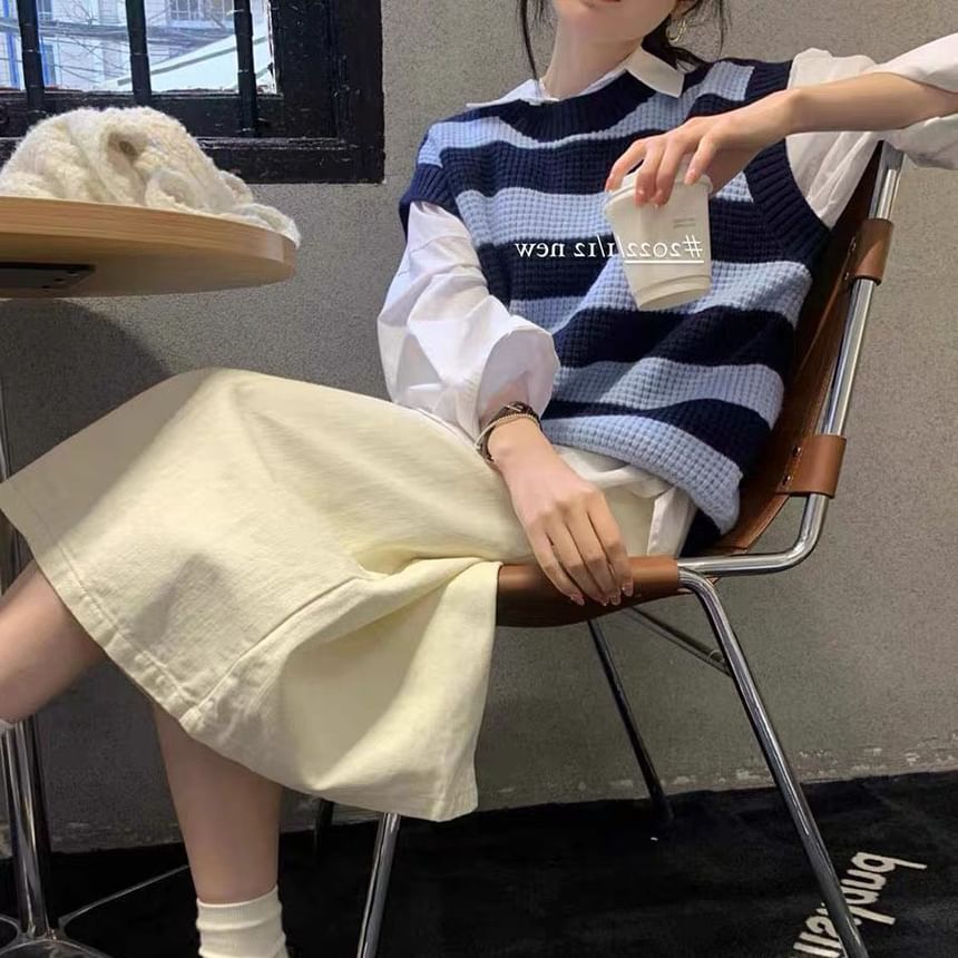 Knit Round Neck Sleeveless Striped Vest